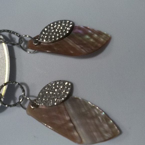 Superstar Ear Rings - Picture 2 of 3